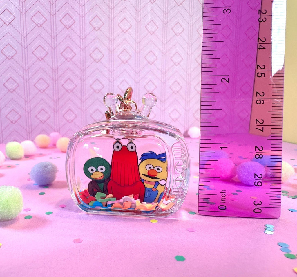 Don’t Hug Me I’m Scared Liquid TV Charm